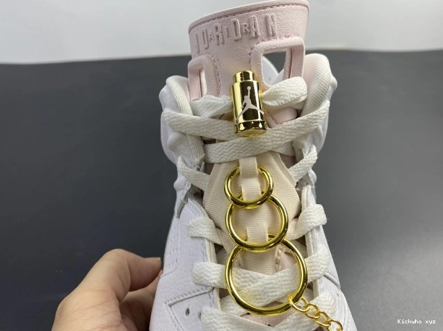 (W) Air Hoops DH9696-100 Gold Retro Jordan 6 0629